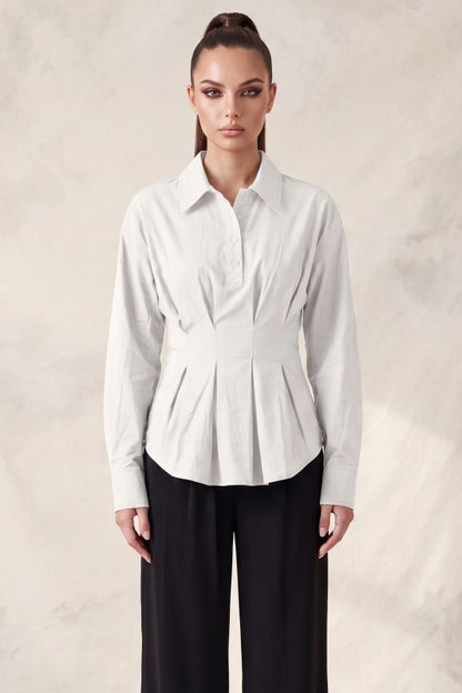 CLASICA CAMISA BLANCA